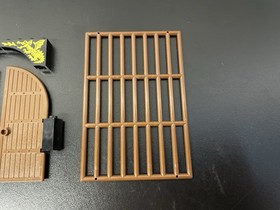 Lego Castle 6082 Fire Breathing Fortress PARTS LOT