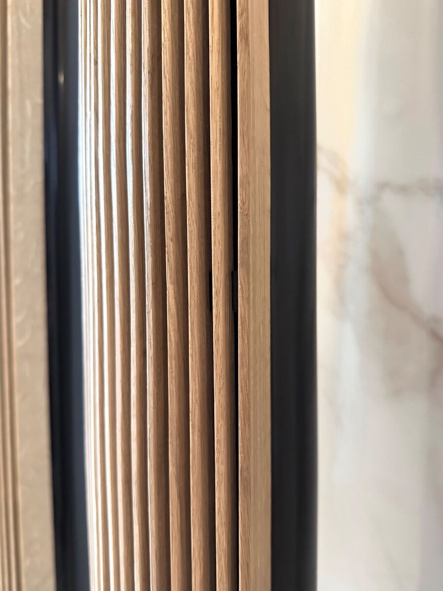 Beolab 8000 oak wood cover (pair) premium handmade for Bang Beolab 8000 oak wood cover (pair) premium handmade for Bang