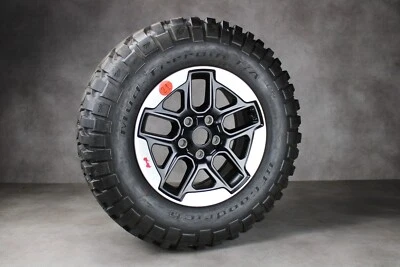 Rad Jeep Wrangler Rubicon JL Reifen Felge All Terrain 7.5x17 Wheel AT 68Z40TRMAA - Bild 1 von 4