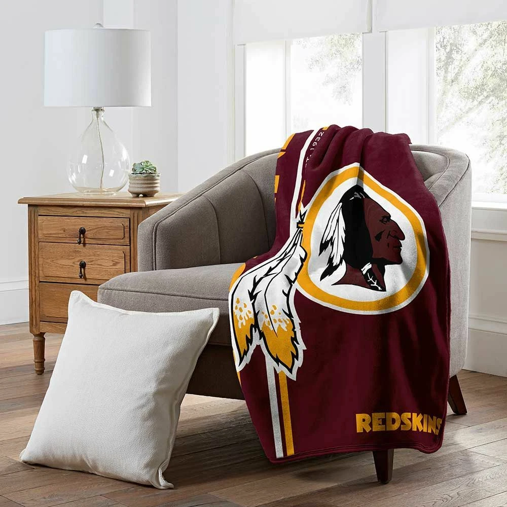 Washington Redskins 50” x 60” Plush Throw Blanket (NFL - Restructure)