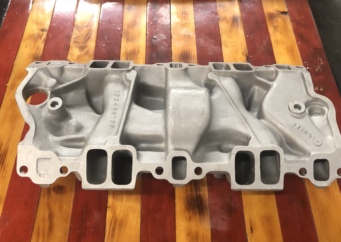 GM PARTS 69 70 71 CORVETTE CAMARO Z28 Z28 INTAKE MANIFOLD 14044836 LT1