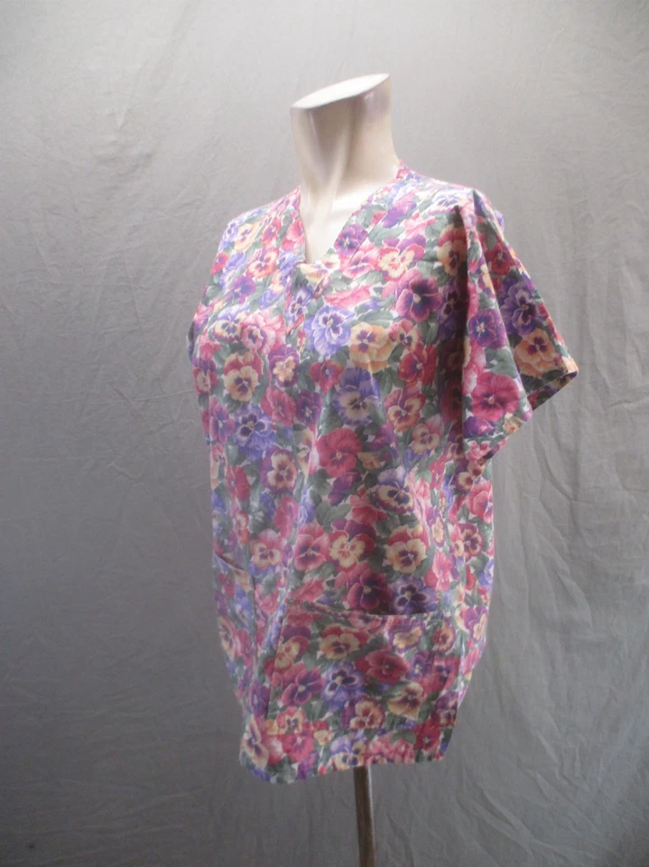 Unbranded Size L Womens Floral V-Neck Pocket Short Sleeve Comfy Nurse Scrub 905 - Image 3 of 4