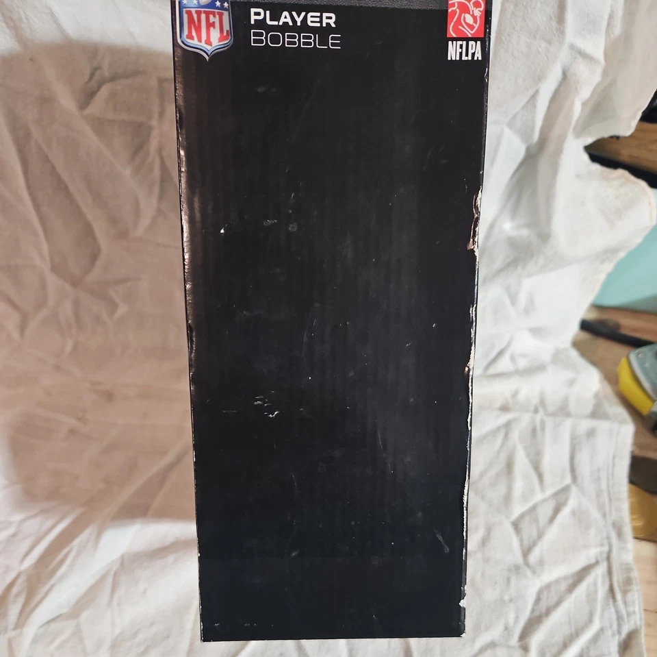 Bobblehead Brett Favre Green Bay Packers NFL de Forever Collectibles Foto 4 de 4