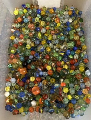   90-Vintage Cat eye Marbles-Shooters-Peewees-Hybrids-Buy 4 Get 1 Free VG+Mint