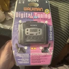 VINTAGE SONY WALKMAN PERSONAL CASSETTE PLAYER WM-FX421 Brand New Sealed