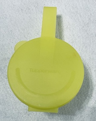 Tupperware Yellow Forget Me Not Onion Keeper