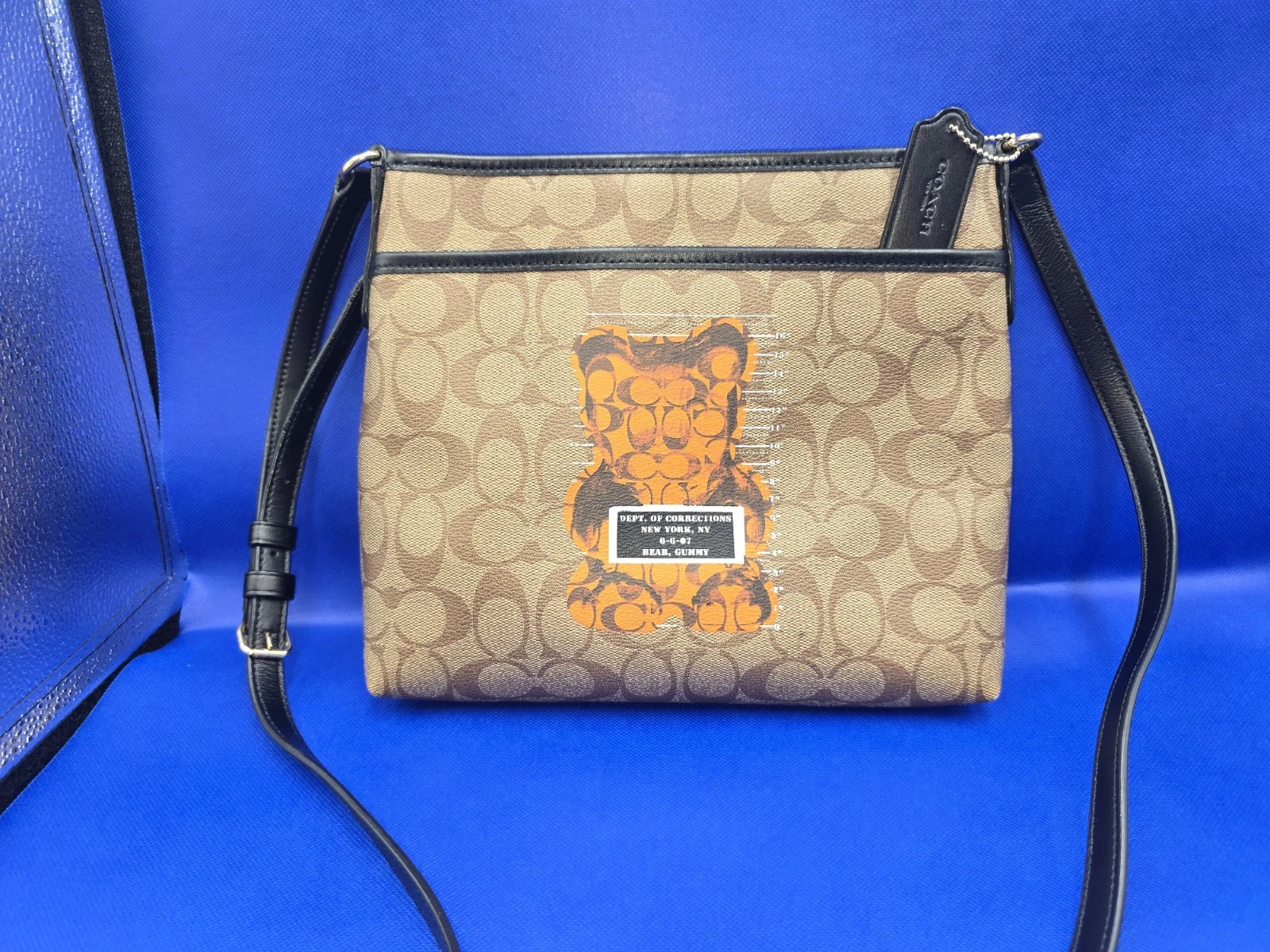 Tracolla Coach Vandal orsetto gommoso E1932 F76652 usata