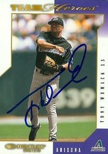 Tony Womack autographed Baseball Card (Arizona Diamondbacks) 2003 Donruss #16