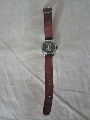 Aus einer Auflösung: Tolle ESprit Stainless Steel Back Metal Case Armbanduhr