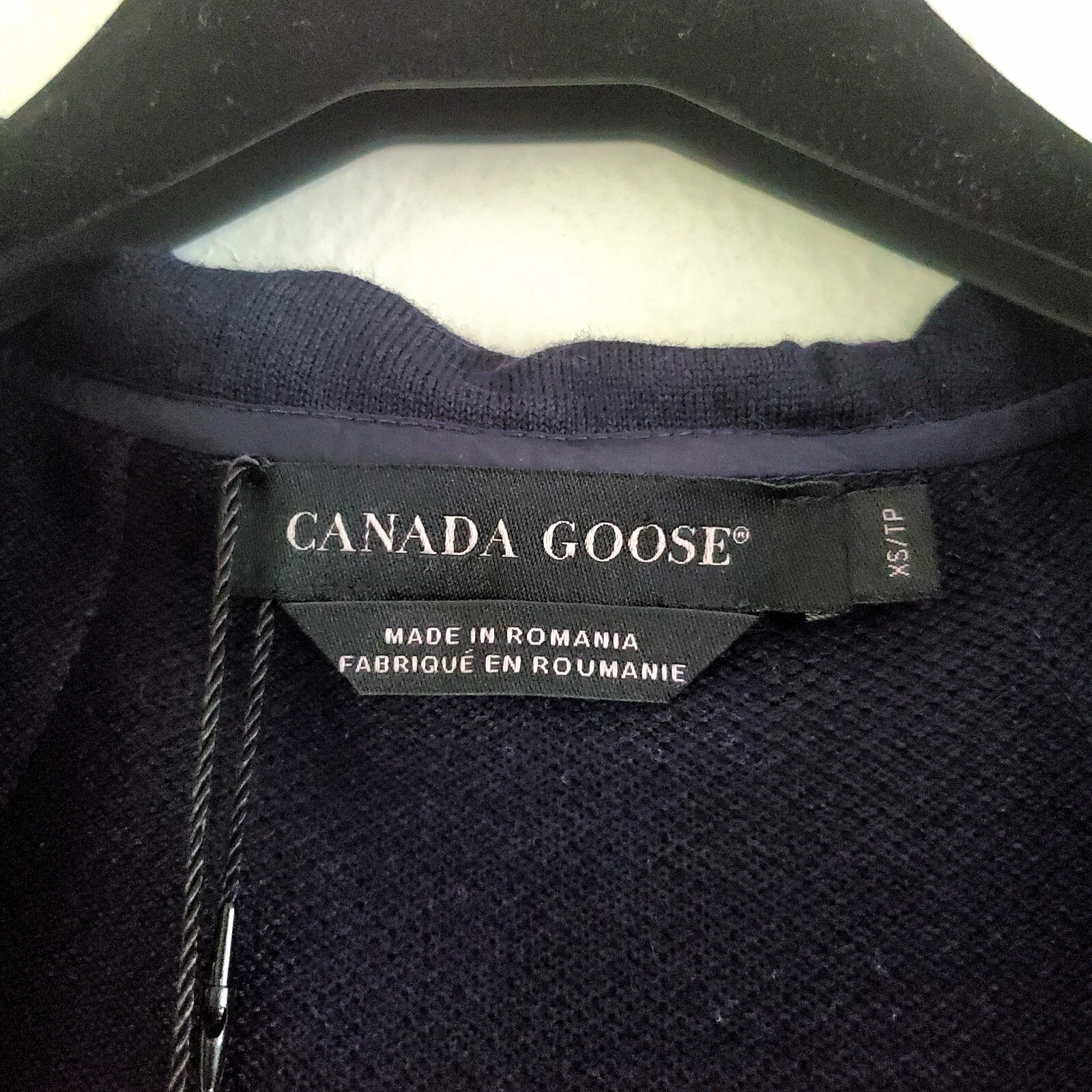 Felpa con cappuccio ponte a vento autentica Canada Goose donna lana lavorata a maglia blu navy etichetta nera