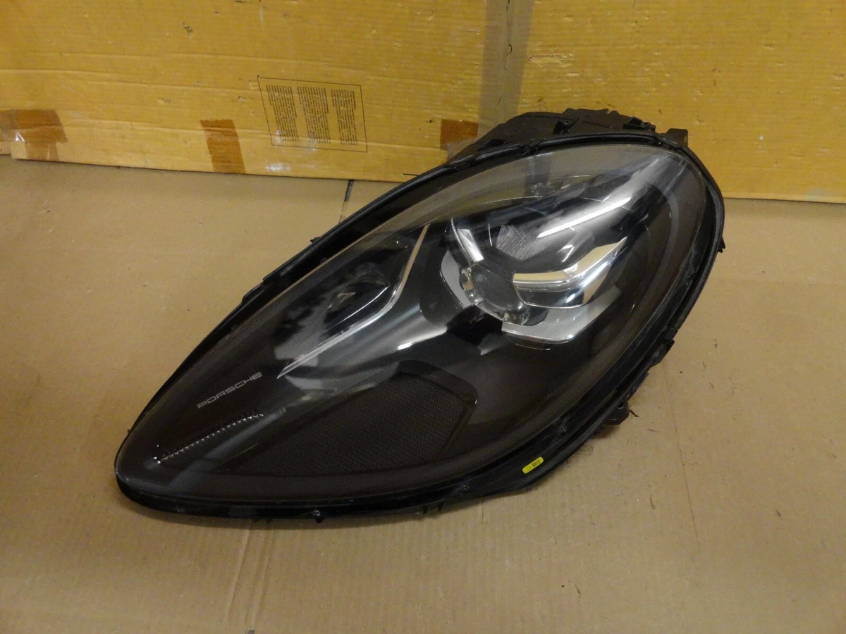 2019 - 2021 Porsche Macan OEM Driver Left Full LED Headlight w  
