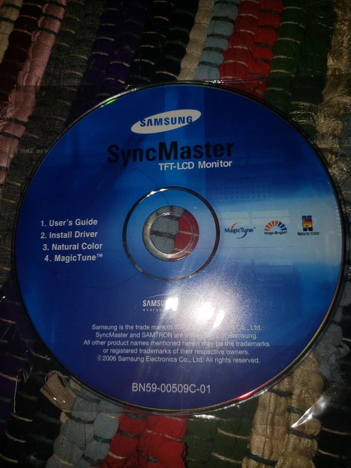 New ~ Samsung SyncMaster TFT-LCD Monitor (CD-ROM, 2007) - Image 3 of 4