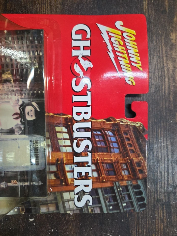 Rare Johnny Lightning Ghostbusters Attack Of Mr. Stay Puft NIB Set On Card - Image 3 of 4