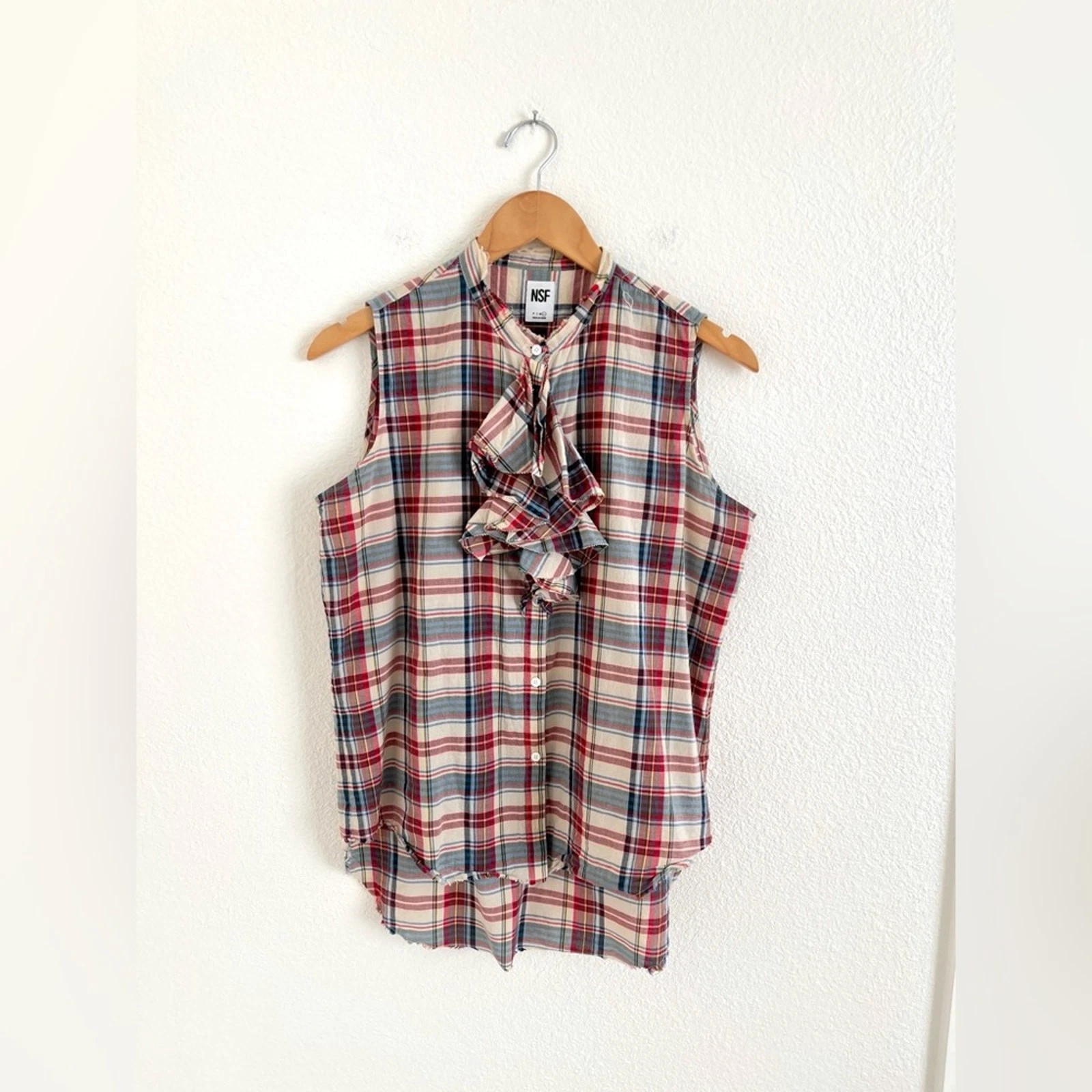 NSF plaid ruffle top sleeveless button down tank / size L
Opens in a new window or tab