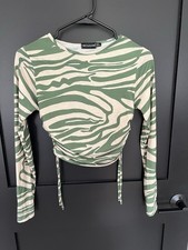 Pretty Little Thing Long Sleeve Animal Print Cropped Top Size US 6
