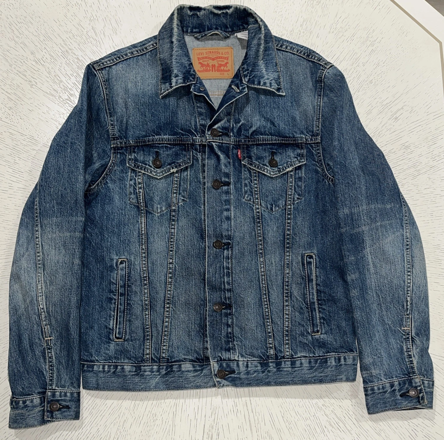 Levi's Denim Trucker Jacket Mens Large Pockets Buttons Casual Stylish Note
