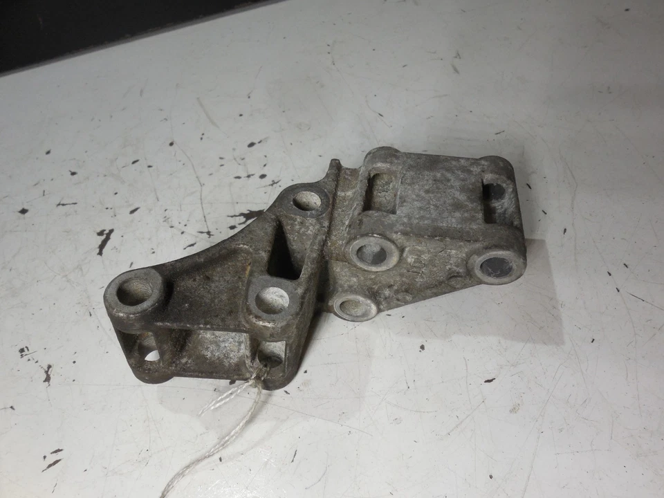 Soporte de montaje motor motor 1122230340 03-09 Mercedes Benz W211 E350 E320 4MATIC Foto 4 de 4