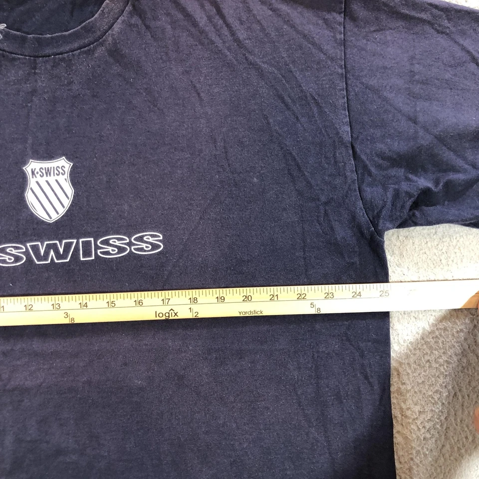 Camisa K-Swiss De Colección Para Hombres XL Negra Clásica Escudo Logo Gráfico Hecha en EE. UU. Años 90 Foto 3 de 4