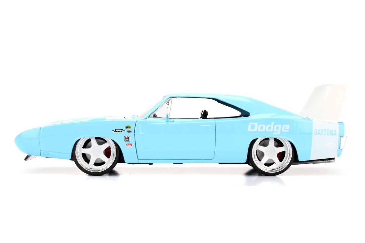 ミニカー 1:24 BTM 1969 Dodge Charger Daytona JADA 97681 BTM 1969 DODGE CHARGER DAYTONA GLOSSY BLACK 1:24