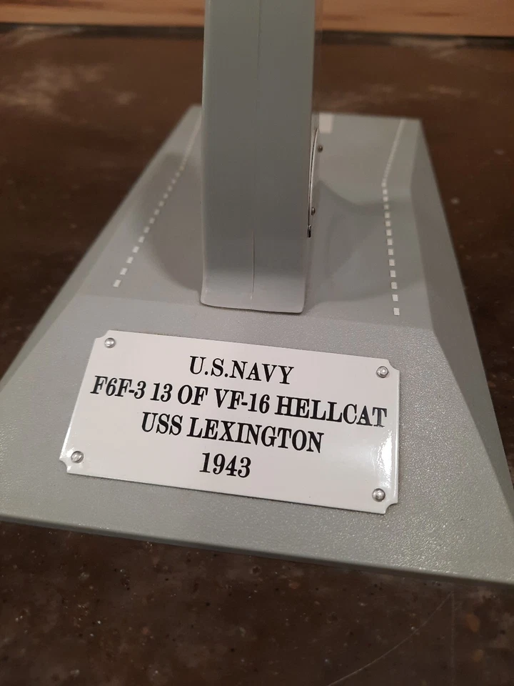 GEARBOX 美国海军 F6F-3 OF VF-16 HELLCAT CV 21 飞行甲板 仅支架 — 第 3/4 张图片