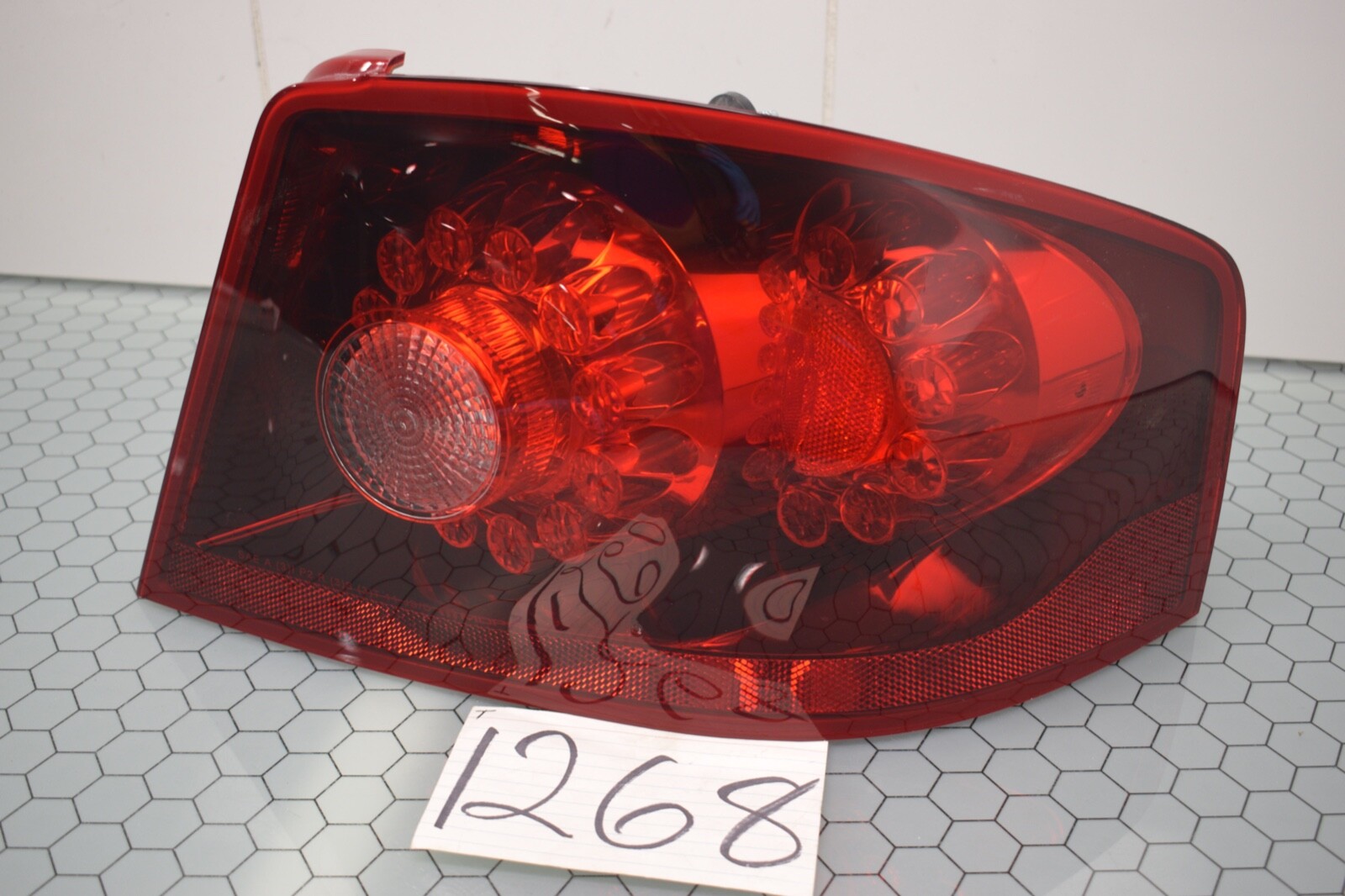 11 12 13 14 Dodge Avenger PASSENGER Side Tail Light Used Rear Lamp #1268-T