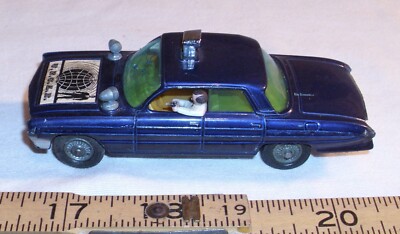 THE MAN FROM U.N.C.L.E. CORGI OLDSMOBILE SUPER 88 CAR 1965 SPY TY