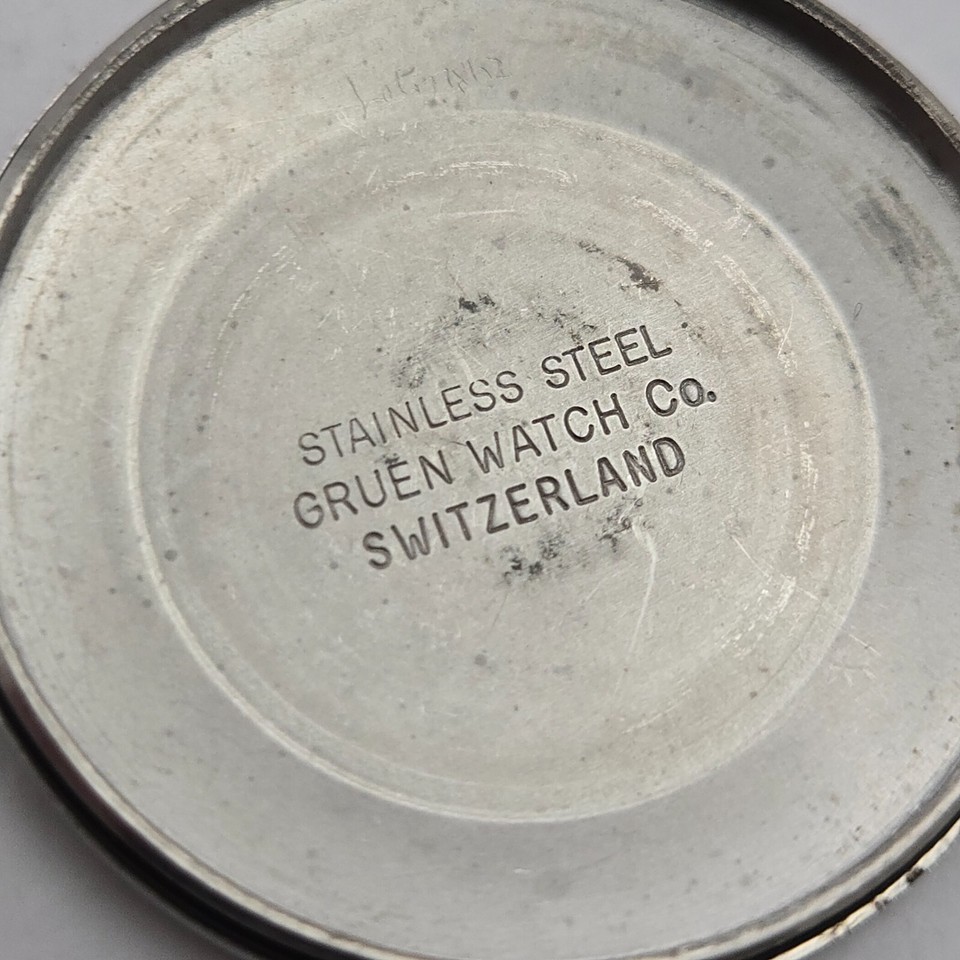 Vintage GRUEN men's automatic watch 518CA 17Jewels Rocket second hand