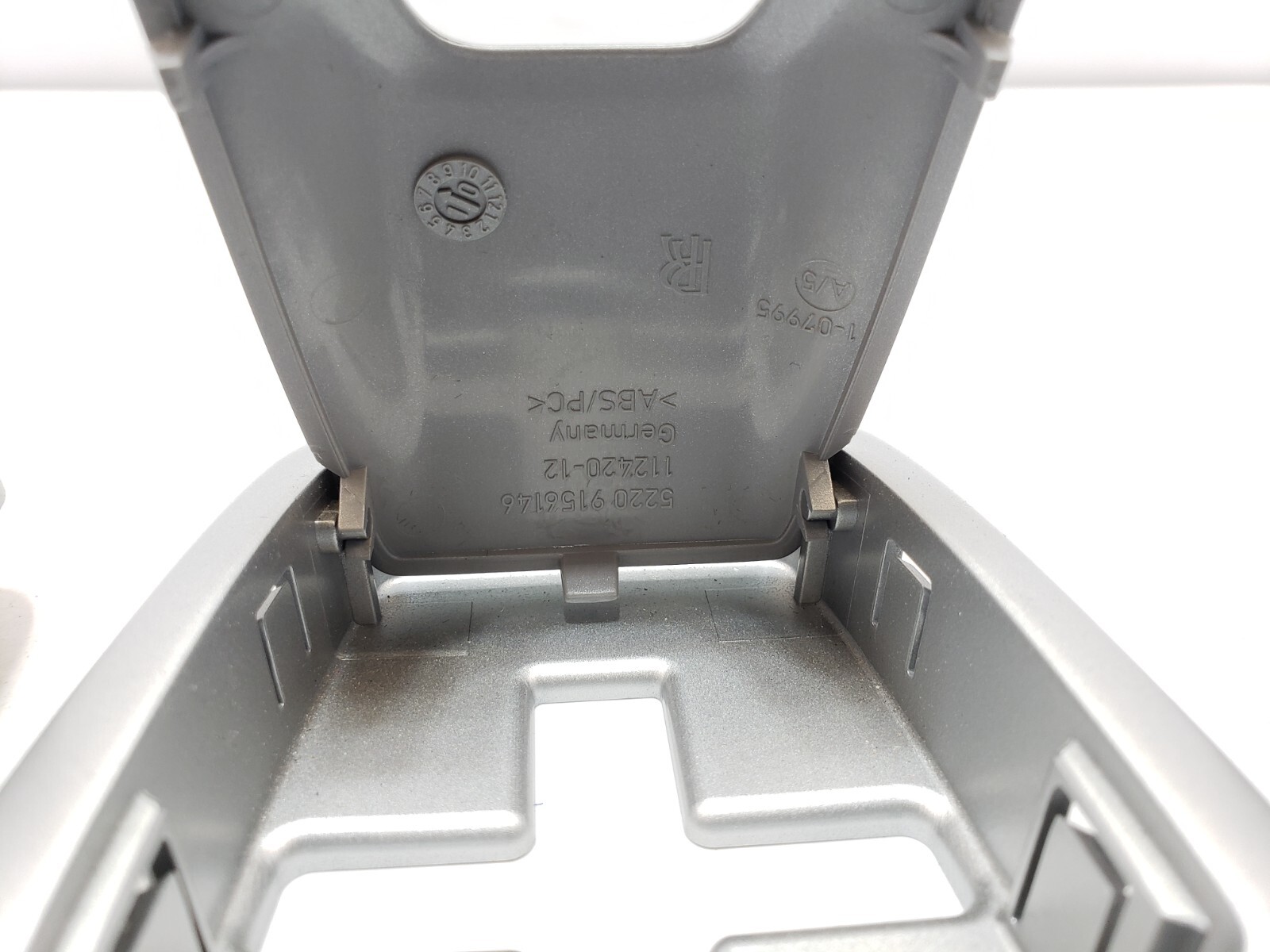 ✅ 10-14 OEM Rolls Royce Ghost RR4 Rear Child Seat Anchor Cover Trim Chrome SET