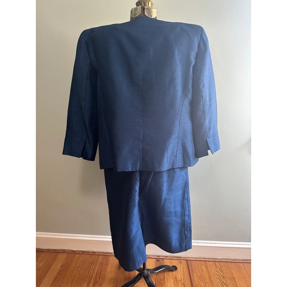 Traje de tres piezas Nipon Boutique azul pavo real talla 16P Foto 2 de 4