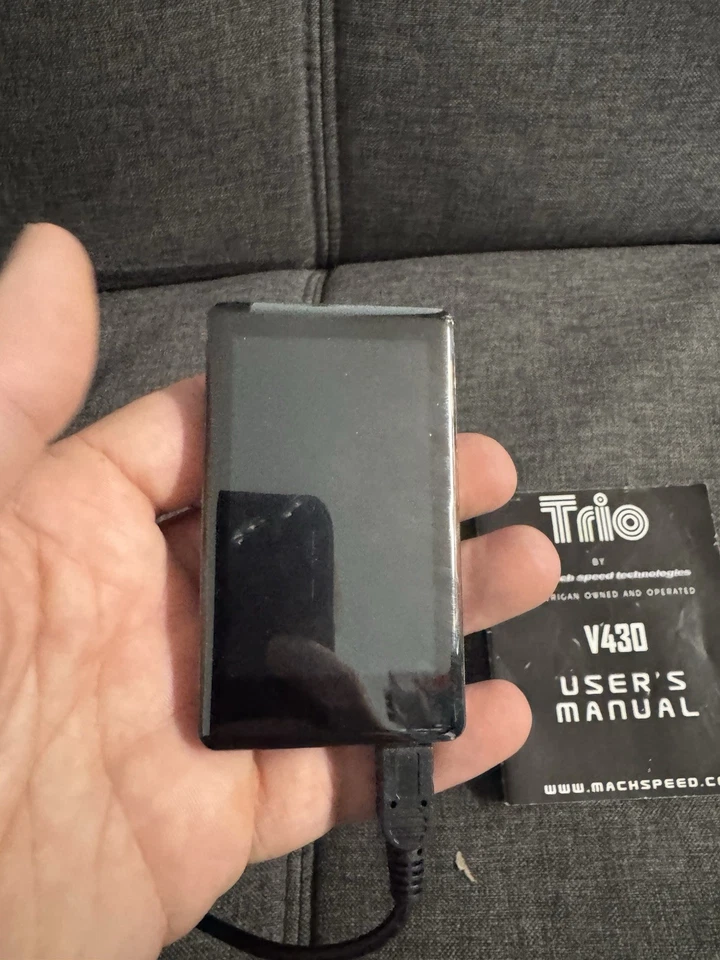 "Reproductor multimedia portátil Mach Speed Trio V430 de 4 GB 3,0"" pantalla LCD a color funciona" Foto 4 de 4