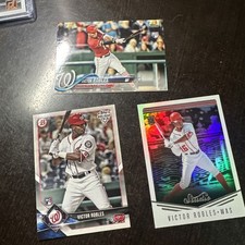 2018 Topps Chrome - Victor Robles #175 Refractor Plus 2