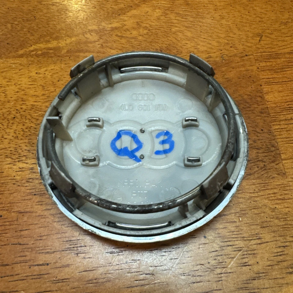Tapacubos rueda tapa central audi q7 4l0 601 170 4l0601170 2010-2015 Foto 3 de 4