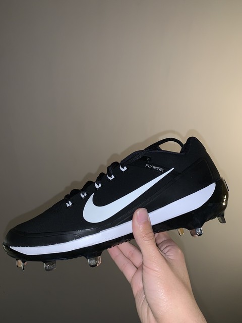 size 17 baseball cleats
