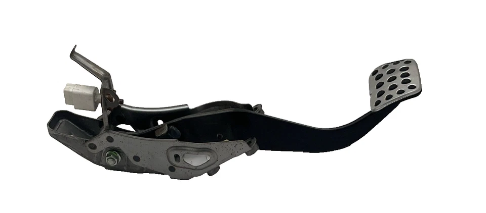 2011-2013 SCION TC Brake Pedal Assembly OEM - Image 4 of 4