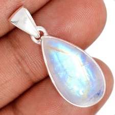 Natural Rainbow Moonstone - India 925 Sterling Silver Pendants Jewelry CP73684