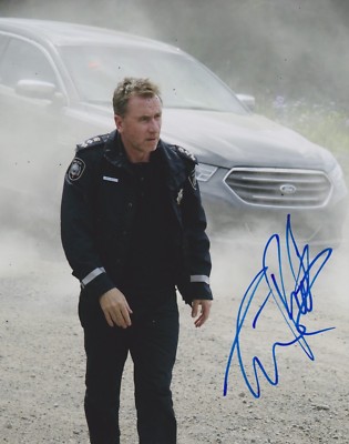 Tim Roth Signed Tin Star 10x8 Photo AFTAL 