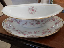 Noritake China Charmaine 5506 Vintage Gravy Boat with Attached Underplate