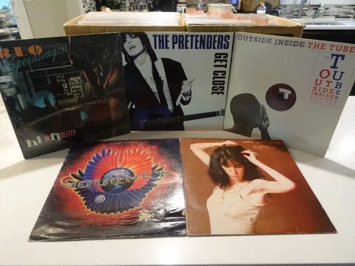 LOT OF 5 - REO SPEEDWAGON HI THE PRETENDERS JOURNEY PATTI SMITH LP VINYL RECORDS