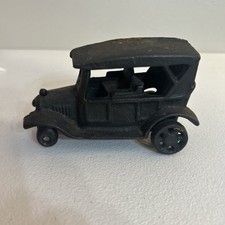 Antique ARCADE 5 INCH BLACK MODEL A FORD CAST IRON TOY