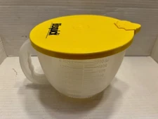Vintage Tupperware Bisquick Mix and Store Measuring Bowl With Handle Yellow Lid