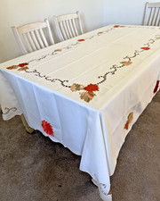 Fall Tablecloth Leaves Appliques Cut Outs Scalloped Edges 108"L x 71" W Vintage