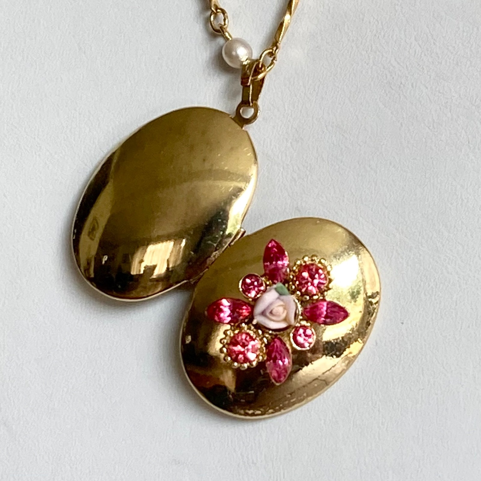 Vintage Pink Rhinestone & Porcelain Flower Locket Gold Tone Chain | eBay