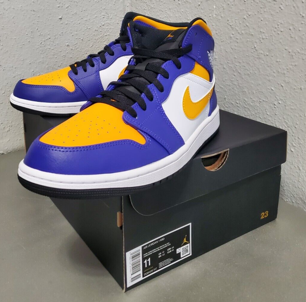 靴 NIKE AIR JORDAN Air Jordan 1 Mid Dark Concord/Taxi-White-Black DQ8426-517 MENS