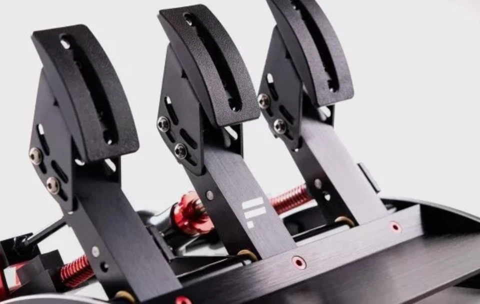 Fanatec Clubsport Pedals V3 for PC,Xbox One ⭐Tracking⭐ - Image 2 of 3