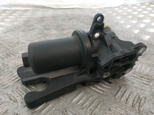 MERCEDES-BENZ CLA Coupe C117 Oil Cooler A2465010101 - Picture 3 of 8