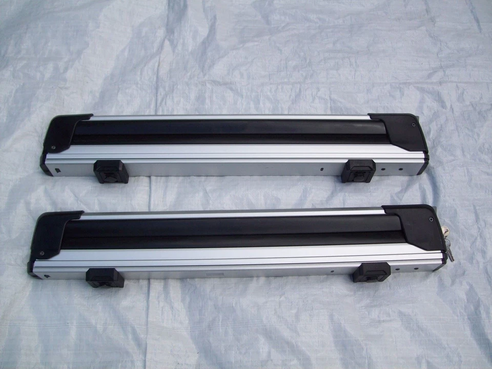 Land Rover Defender 110 + 90 portaequipajes de techo para esquí y snowboard 732510 2009 en adelante Foto 3 de 4