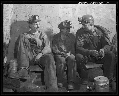 Pittsburgh Pennsylvania Montour No. 4 Mine Bean Hole Coal Miners 1942