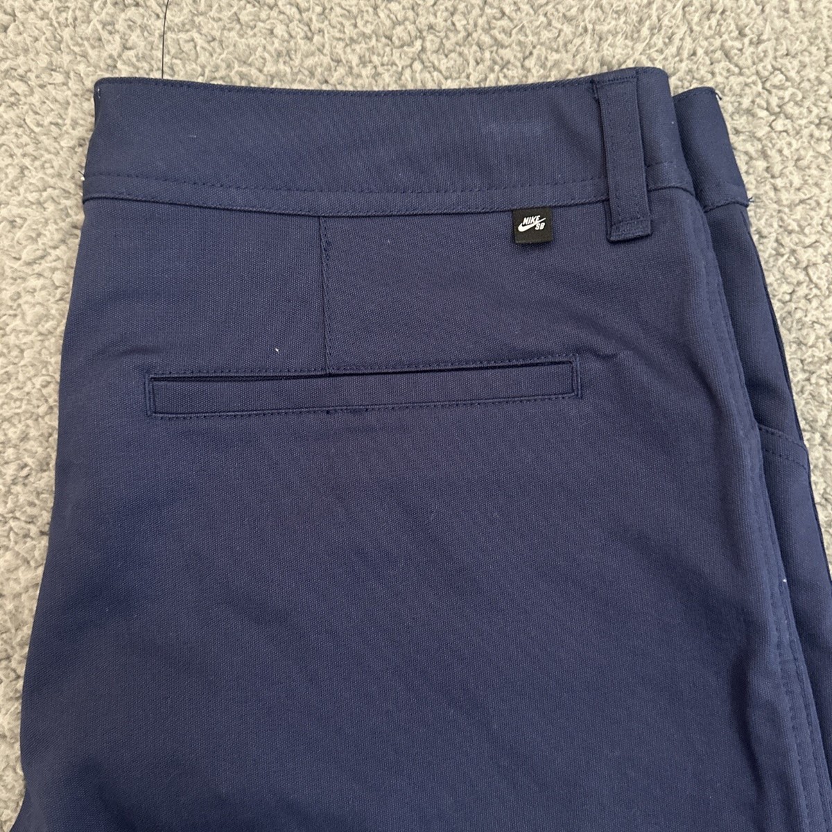 Nike Skateboarding Pants Mens Size 36x36 Straight Color Blue Nike Skateboarding Pants Mens Size 36x36 Straight Color Blue