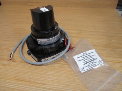 McDermott TB2D-STERN-120 Marine Navigation Light