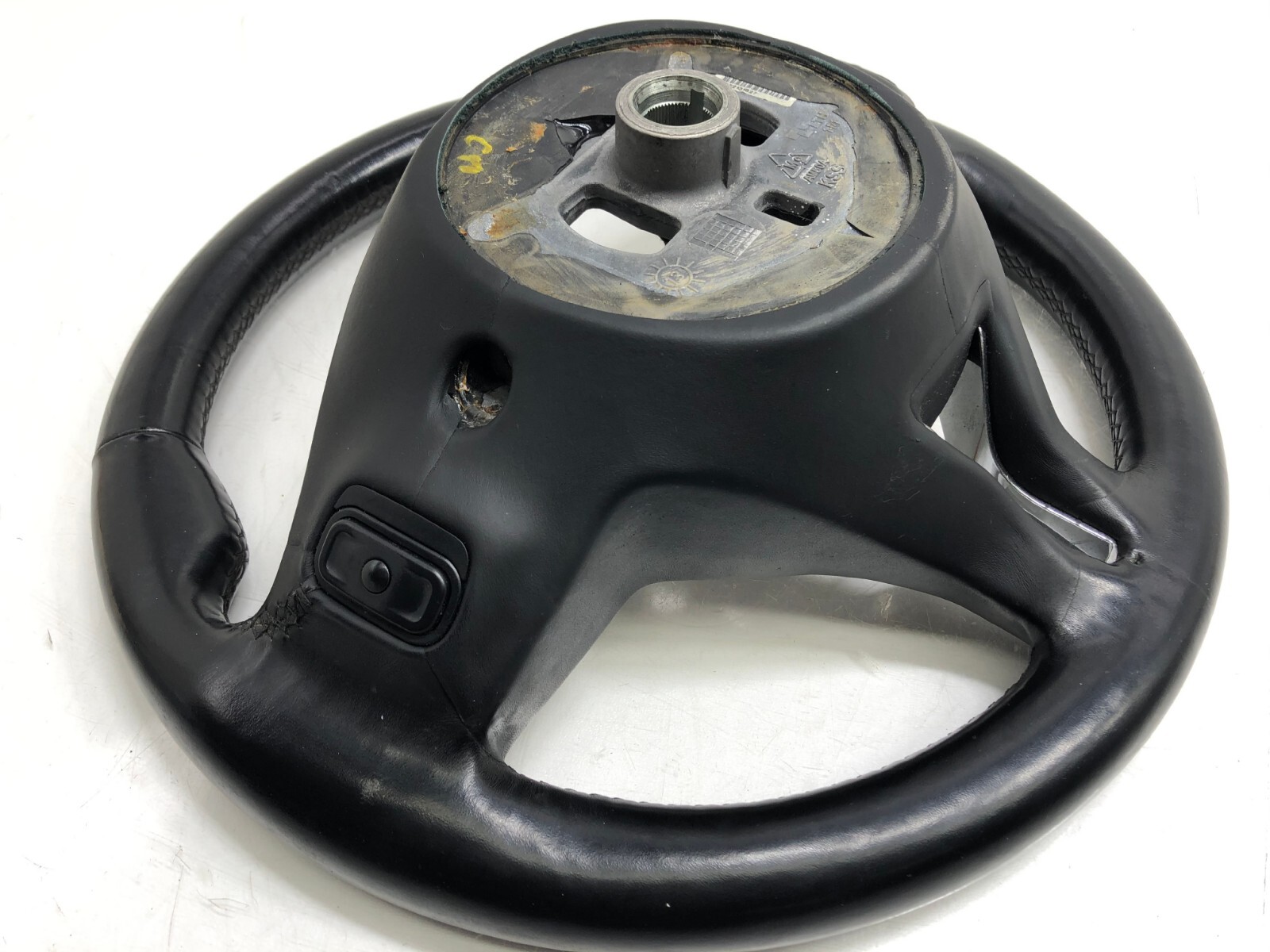 2014-2017 MASERATI GHIBLI STEERING WHEEL OEM.